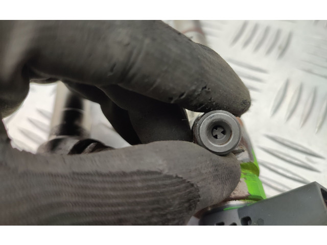 Комплект форсунок 04L130277AC, 0445110469 Skoda Octavia Mk3 (5E) CLHA