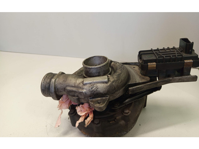  Турбина Volvo XC90  30757079         