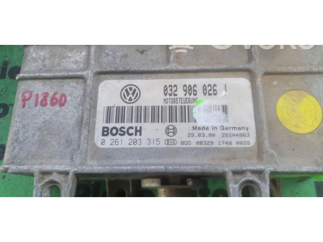 Блок управления двигателем Блок управления 0261203315, 032906026 Volkswagen Golf III