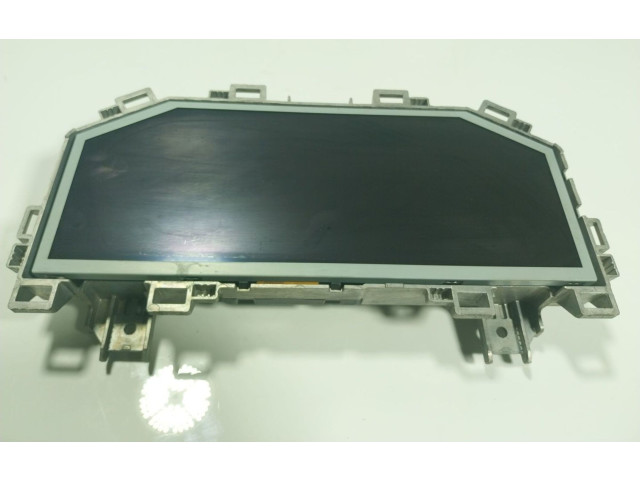 Панель приборов    Audi A3 8Y       