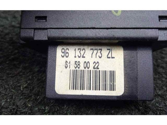 Ручка стеклоочистителей 96132773ZL, LIMPIATRASERO Citroen Xantia