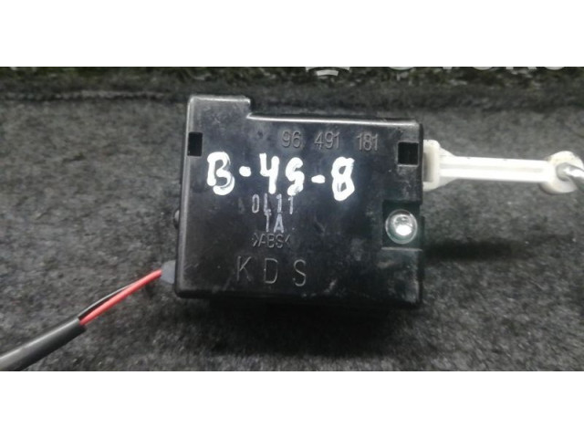 Замок багажника 96491181 Chevrolet Spark - года