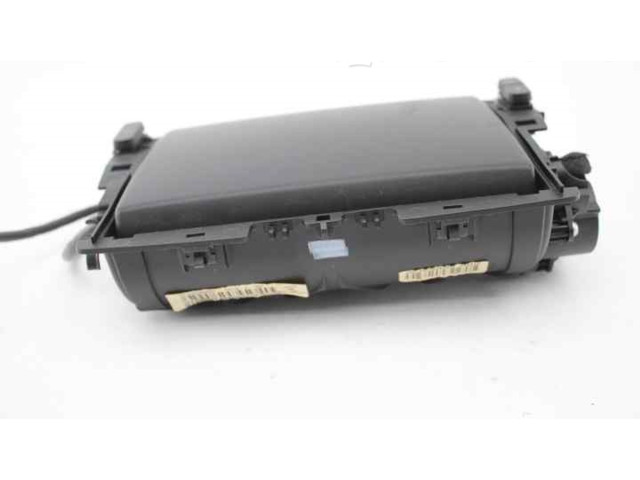 Дисплей    15609136800   Alfa Romeo Giulietta