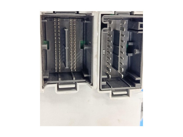   Pojistková skříňka 00518690940, 00518690940   Fiat Punto (199) 2010