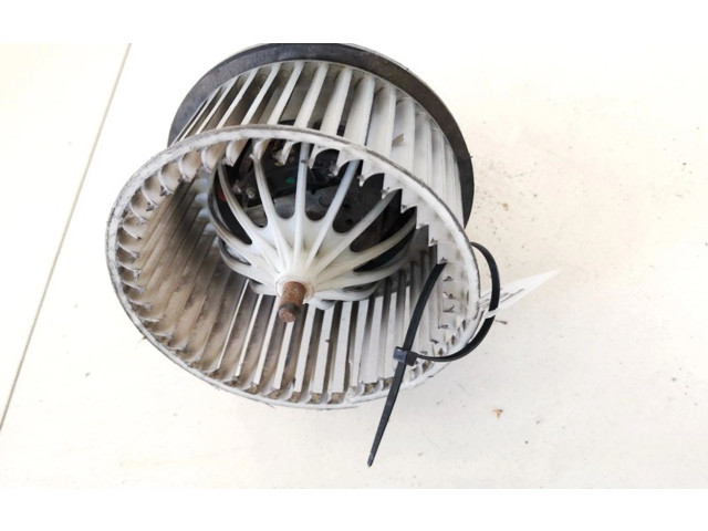 Вентилятор печки       Volvo V70
