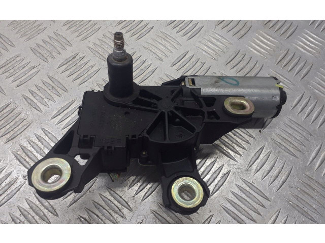 Моторчик дворников 8L0955711A Audi A3 S3 8L