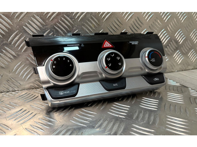 Блок управления кондиционера воздуха / климата/ печки (в салоне)    97250-F2XXX   Hyundai Elantra VI