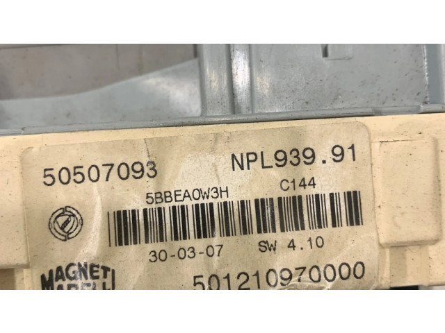   Pojistková skříňka 50507093, 501210970000   Alfa Romeo 159 2006