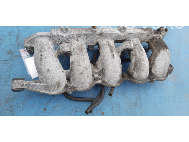 Панель приборов Volvo S40