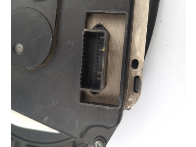 Панель приборов 216720407, 8200577739   Dacia Logan I       