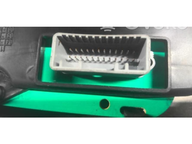 Панель приборов 248104678R Dacia Duster