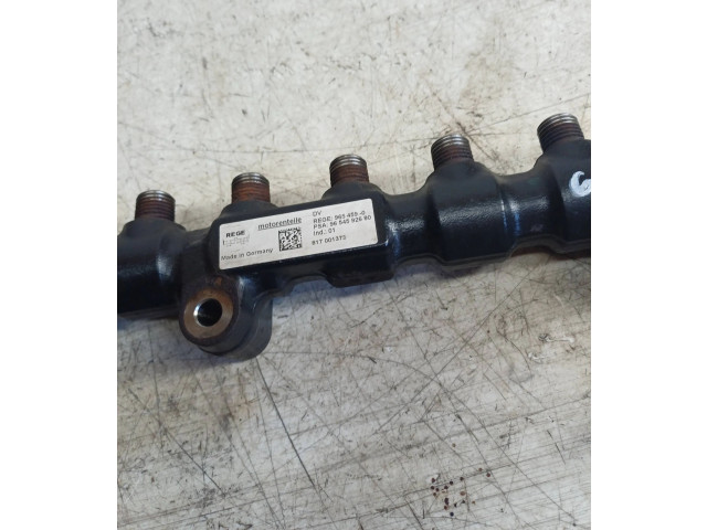 Топливная рампа 9654592680, 9654590   Peugeot Expert  