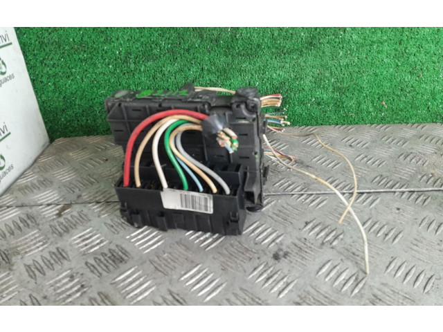 Pojistková skříňka 9650664080 Peugeot 307 2001