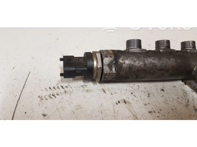 Топливная рампа 0445215025, 30777759   Volvo V50   для двигателя D5204T