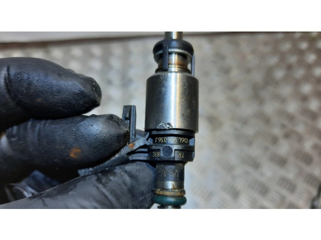 Vstřikovač 06L906036J Audi A3 S3 8V pro benzínový motor 1.8