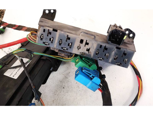 Pojistková skříňka 8200463911, 52411461 Renault Espace - Grand espace IV 2004