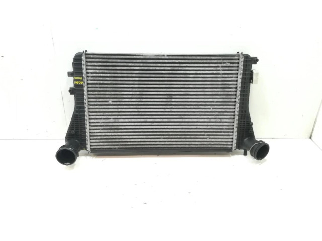 Интеркулер 1K0145803A Volkswagen Touran I
