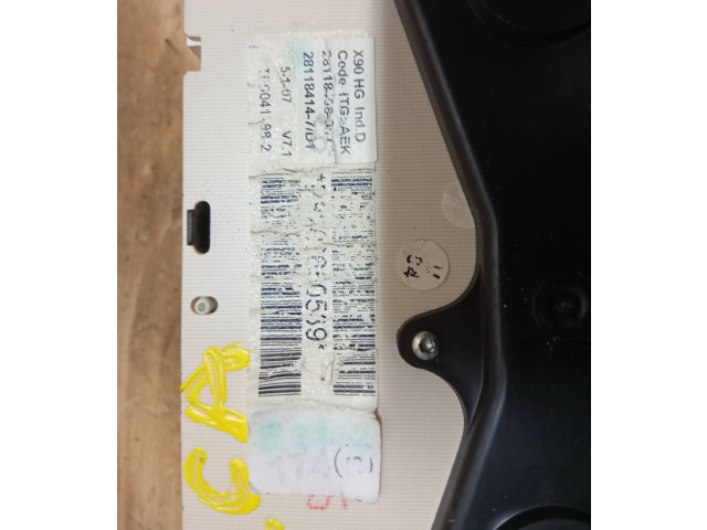 Панель приборов Dacia Logan I