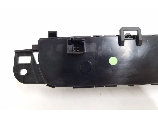 Блок управления климат-контролем 98340409ZD, 35252402 Citroen Berlingo