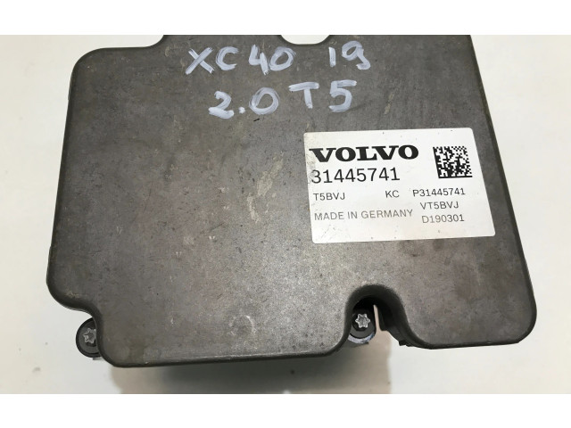 Блок АБС 31445741 Volvo XC40 - года