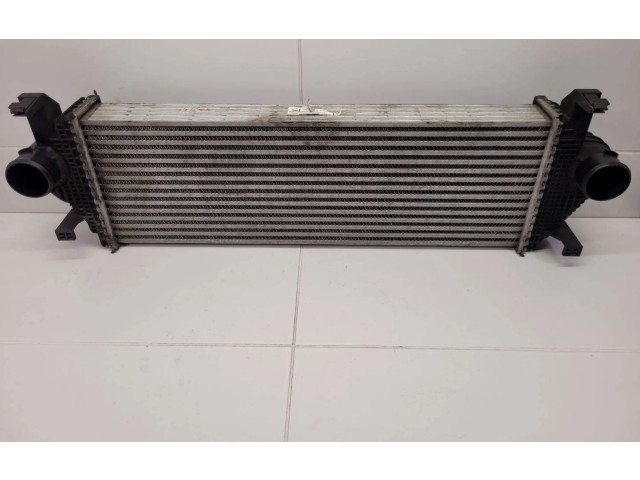 Интеркулер 55038004AD Jeep Grand Cherokee