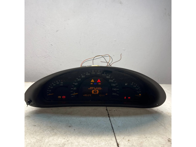 Přístrojová deska Mercedes-Benz C W203 2004 A2035401311, 110008896015