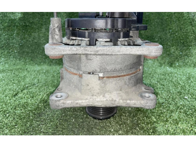 Генератор 0124325130, 06F903023D Volkswagen Caddy