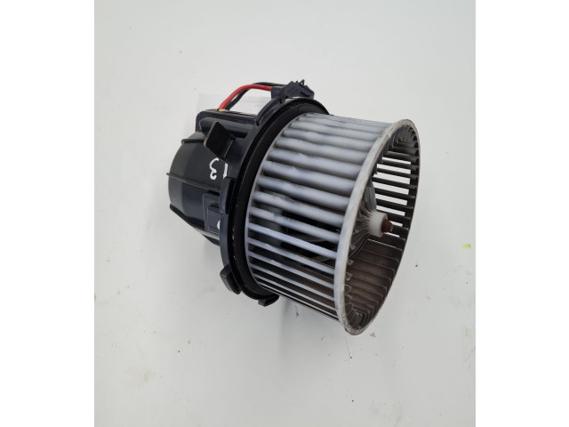 Вентилятор печки       Audi A5 8T 8F