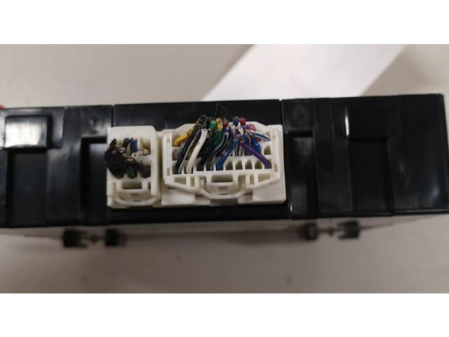 Блок управления двигателем Блок управления CD3467560C, K021606J15 Mazda 5