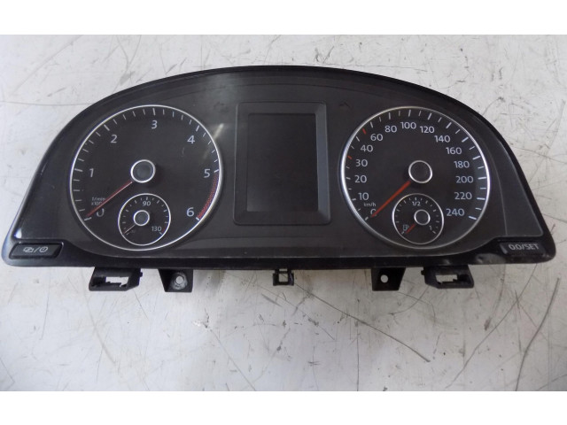 Панель приборов 1T0920871DX   Volkswagen Touran II       