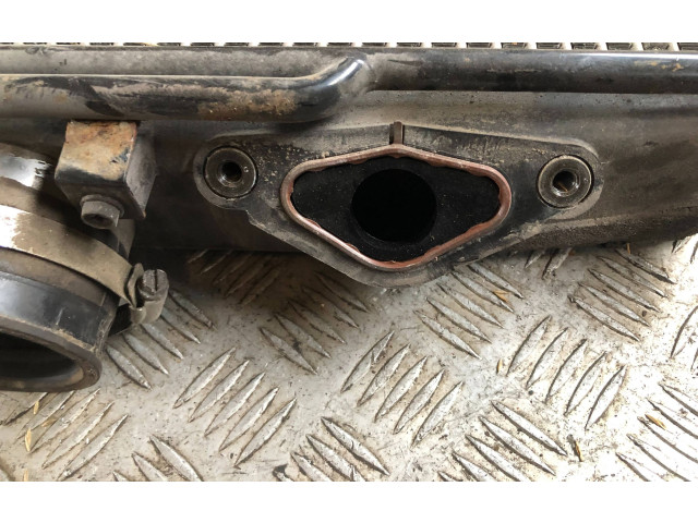 Интеркулер  21819AA130   Subaru Forester SG 2.0