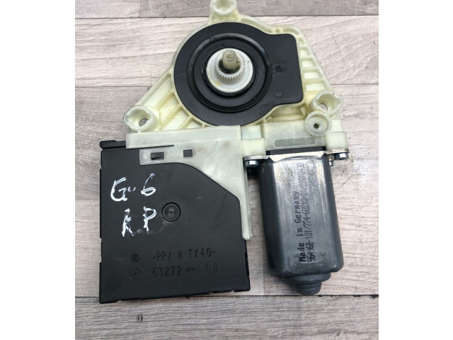 Генератор 5K0959793, 05075712 Volkswagen Golf VI