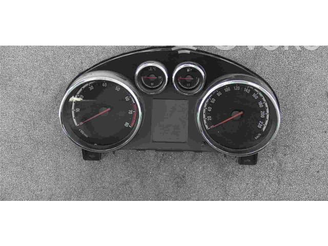 Панель приборов 13346170 Opel Meriva B