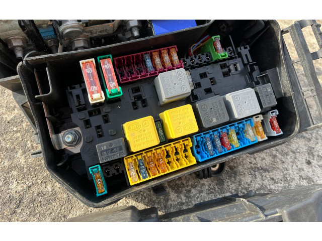   Pojistková skříňka A2465400182, A0009828323   Mercedes-Benz GLA W156 2016