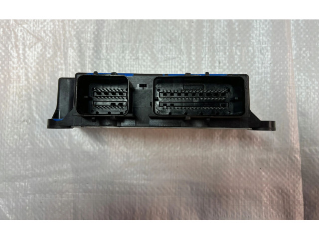 Блок управления двигателя 68247696AD   Jeep Wrangler