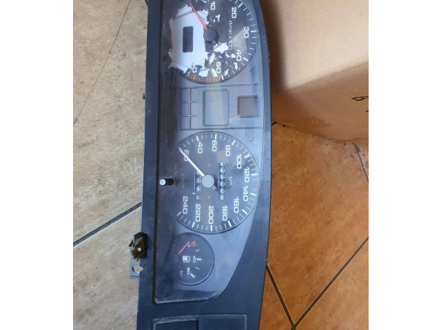 Přístrojová deska Audi 100 S4 C4 1993 110008526003, 4A1919033