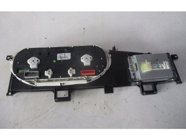 Панель приборов 8200013676   Renault Vel Satis       