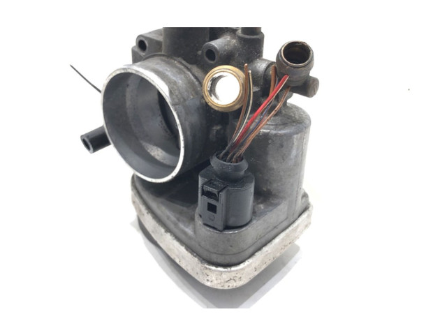 Запорный клапан двигателя    55560398   Opel Astra H