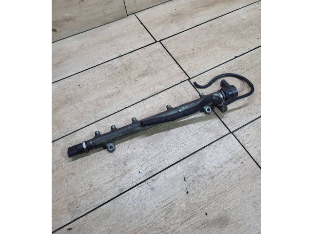 Vstřikovací lišta 0445214038, A6110700395 Mercedes-Benz C W204