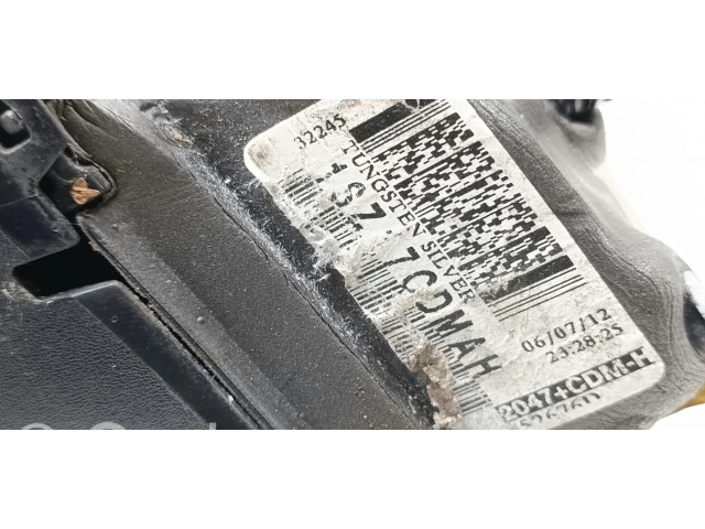 Зеркало электрическое левое Jeep Grand Cherokee 2010-2021 года