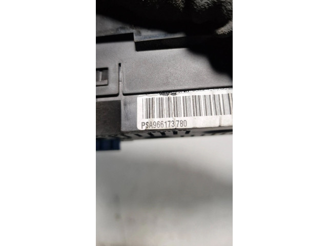 Vstřikovací lišta 966173780 Citroen Xsara Picasso