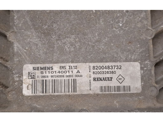 Блок управления двигателя 8200483732, DAC73562 Dacia Logan I