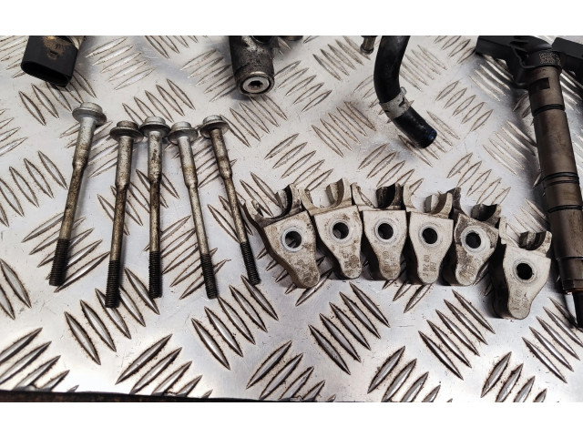 Píst 059130755DB, 059130277ED   Audi Q7 4M    CRT 