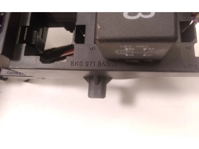 Блок предохранителей 8K0971845A Audi Q5 SQ5