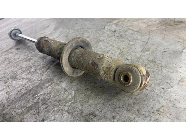 Задний aмортизатор