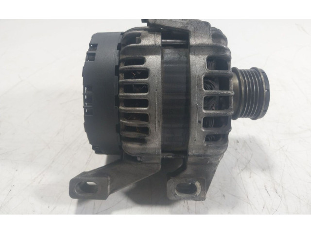 Генератор 36012618, 31285627 Volvo V60