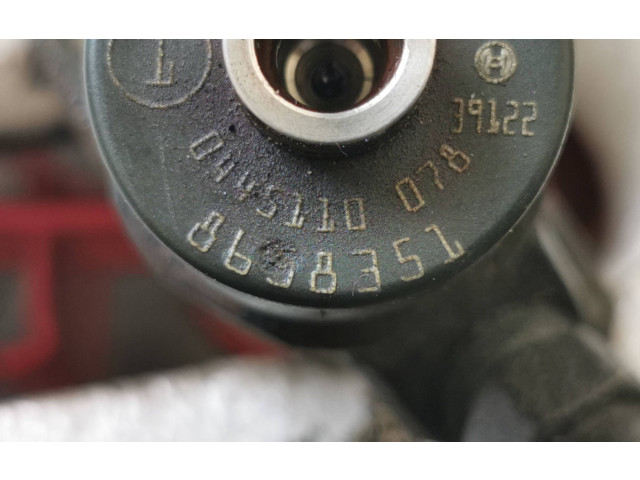 Форсунка 8658351    Volvo S80   