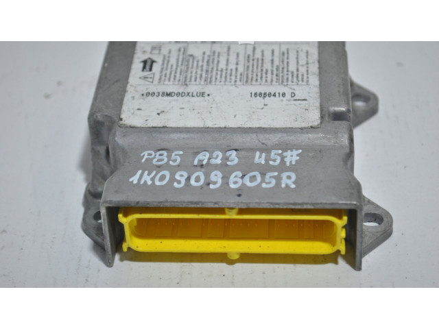 Блок подушек безопасности 1K0909605R   Volkswagen Golf SportWagen