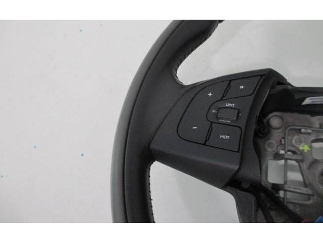 Руль Citroen C4 Cactus  2014 -  года 98085005ZD      