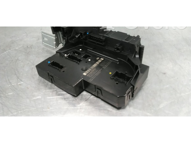 Pojistková skříňka Řídící jednotka BSM A2049009101, A2049004203 Mercedes-Benz GLK (X204) 2011